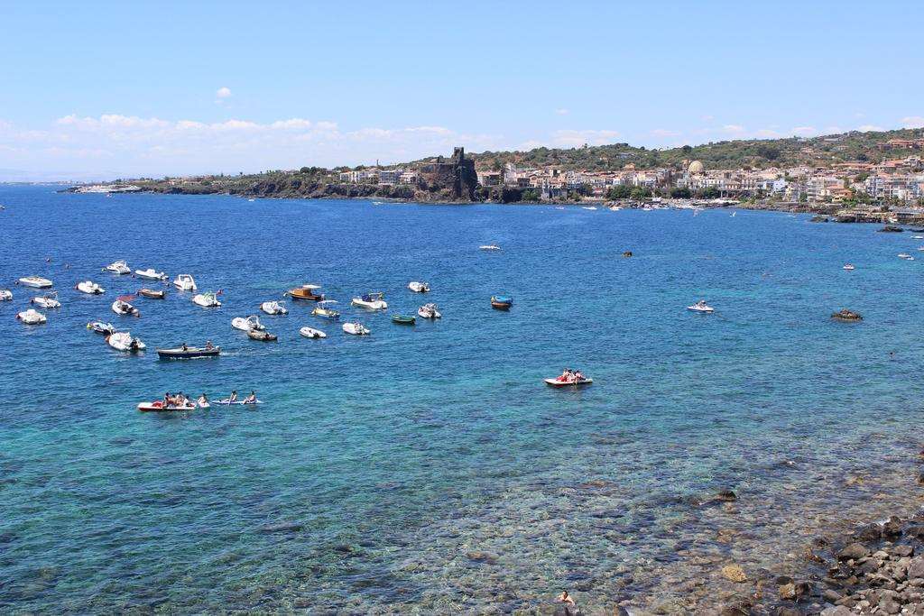 Sicilia S Residence Hotel - Aci Catena Servizi foto